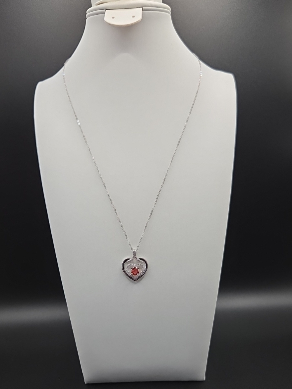 New Women's Double Heart Pendant Necklace With Orange Gemstone